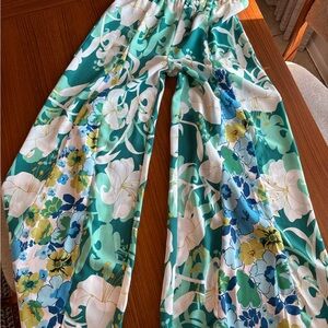Umgee USA Floral Wide-Leg flowy Pants